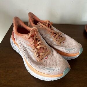 Hoka One One Clifton 8 Running Shoes Cantaloupe Silver Peony Women’s Size 8.5 B